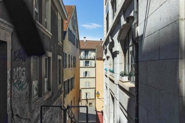 LAUSANNE, SWitzERLAND - 18 Haziran 2023: Tipik Lozan şehri, Vaud Kantonu, İsviçre