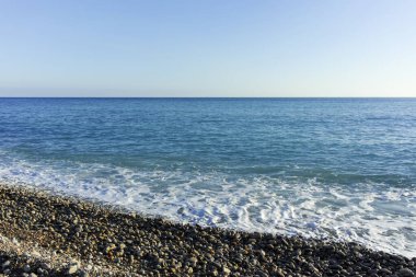 GÜZEL, FRANCE - 25 HAZİRAN 2024: Nice, Provence Alpes-Cote d 'Azur, Fransa' nın sahil caddesinin günbatımı Panoraması