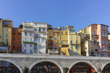 MENTON, FRANCE - 27 Ocak 2024: The Old Town of Menton, Provence Alpes-Cote d 'Azur, Fransa