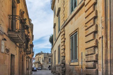 LECCE, İtalya - 12 Mayıs 2024: İtalya 'nın Apulia Bölgesi' ndeki Eski Lecce kasabasının muhteşem manzarası