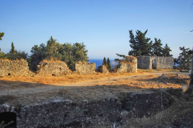 PARGA, GREECE - 5 AĞUSTOS 2024: Parga, Epirus, Yunanistan 'ın şaşırtıcı yaz manzarası