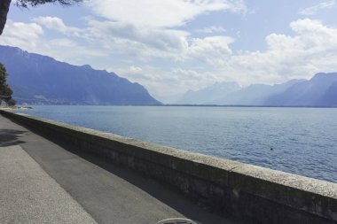 MONTREUX, SWitzERLAND - 19 Haziran 2023: Montreux, Vaud Kantonu, İsviçre Yaz Panoraması