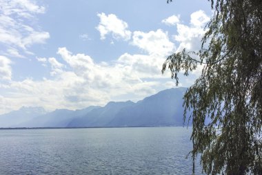 MONTREUX, SWitzERLAND - 19 Haziran 2023: Montreux, Vaud Kantonu, İsviçre Yaz Panoraması