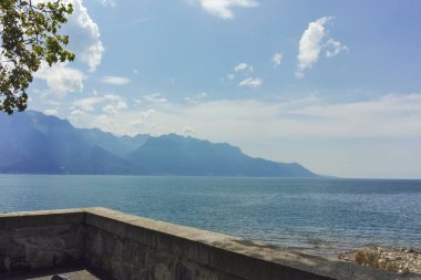 MONTREUX, SWitzERLAND - 19 Haziran 2023: Montreux, Vaud Kantonu, İsviçre Yaz Panoraması