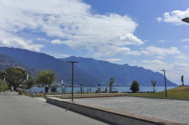MONTREUX, SWitzERLAND - 19 Haziran 2023: Montreux, Vaud Kantonu, İsviçre Yaz Panoraması