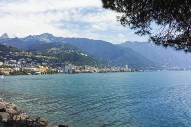 MONTREUX, SWitzERLAND - 19 Haziran 2023: Montreux, Vaud Kantonu, İsviçre Yaz Panoraması