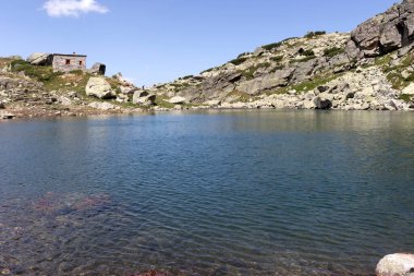 Bulgaristan 'ın Ürkütücü Göl çevresindeki Rila Dağı' nın muhteşem manzarası