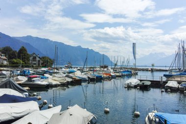 MONTREUX, SWitzERLAND - 19 Haziran 2023: Montreux, Vaud Kantonu, İsviçre Yaz Panoraması