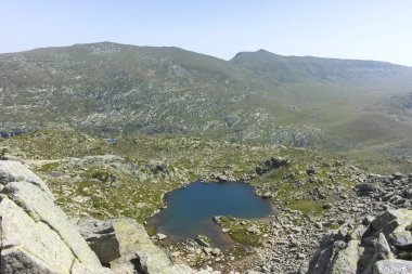 Bulgaristan 'ın Kalin zirvesi yakınlarındaki Rila Dağı' nın şaşırtıcı manzarası