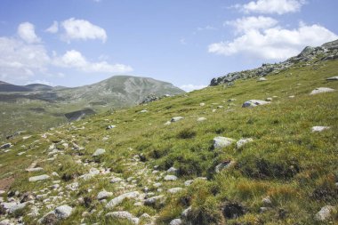 Bulgaristan 'ın Kalin zirvesi yakınlarındaki Rila Dağı' nın şaşırtıcı manzarası