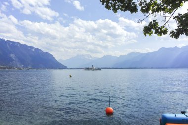 MONTREUX, SWitzERLAND - 19 Haziran 2023: Montreux, Vaud Kantonu, İsviçre Yaz Panoraması