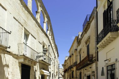 LECCE, İtalya - 12 Mayıs 2024: İtalya 'nın Apulia Bölgesi' ndeki Eski Lecce kasabasının muhteşem manzarası