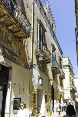 LECCE, İtalya - 12 Mayıs 2024: İtalya 'nın Apulia Bölgesi' ndeki Eski Lecce kasabasının muhteşem manzarası