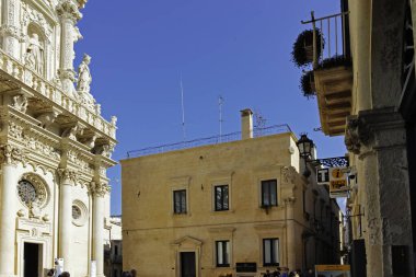 LECCE, İtalya - 12 Mayıs 2024: İtalya 'nın Apulia Bölgesi' ndeki Eski Lecce kasabasının muhteşem manzarası