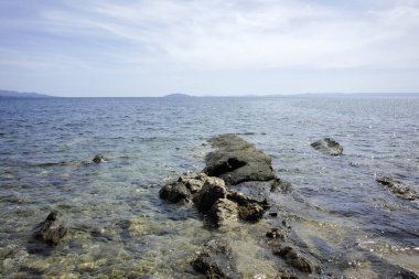 Kastri Sahili yakınlarındaki Sithonia kıyı şeridi, Chalkidiki, Orta Makedonya, Yunanistan