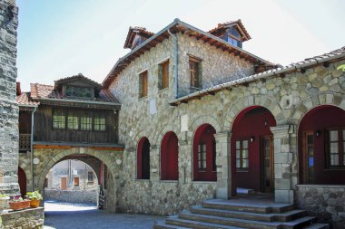 Yunanistan 'ın Epirus Bölgesi' nin Ioannina kenti yakınlarındaki Metsovo köyünün yaylı manzarası