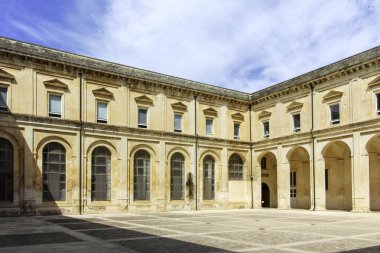 İtalya 'nın Apulia Bölgesi' ndeki Eski Lecce kasabasının muhteşem manzarası.