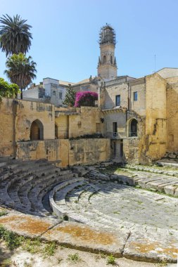 İtalya 'nın Apulia Bölgesi' ndeki Eski Lecce kasabasının muhteşem manzarası.