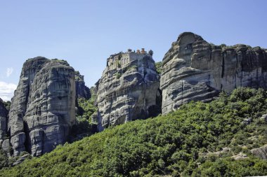 Meteora Manastırları, Teselya, Yunanistan 'ın Bahar Panoramik Manastırı