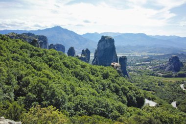 Meteora Manastırları, Teselya, Yunanistan 'ın Bahar Panoramik Manastırı