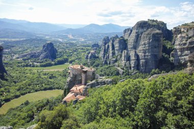 Meteora Manastırları, Teselya, Yunanistan 'ın Bahar Panoramik Manastırı