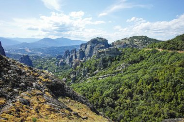 Meteora Manastırları, Teselya, Yunanistan 'ın Bahar Panoramik Manastırı