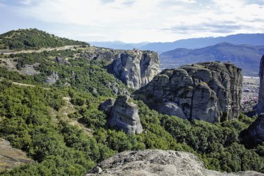Meteora Manastırları, Teselya, Yunanistan 'ın Bahar Panoramik Manastırı
