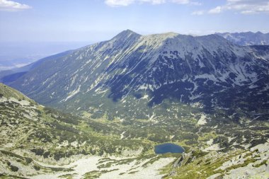 Bulgaristan 'ın Banderitsa Bölgesi yakınlarındaki Pirin Dağı' nın Şaşırtıcı Manzarası
