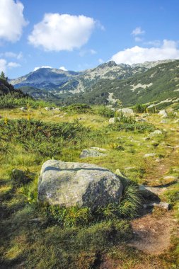Bulgaristan 'ın Banderitsa Bölgesi yakınlarındaki Pirin Dağı' nın Şaşırtıcı Manzarası