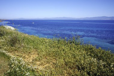 Nea Fokea, Chalkidiki, Orta Makedonya ve Yunanistan yakınlarındaki Kassandra kıyı şeridinin inanılmaz manzarası