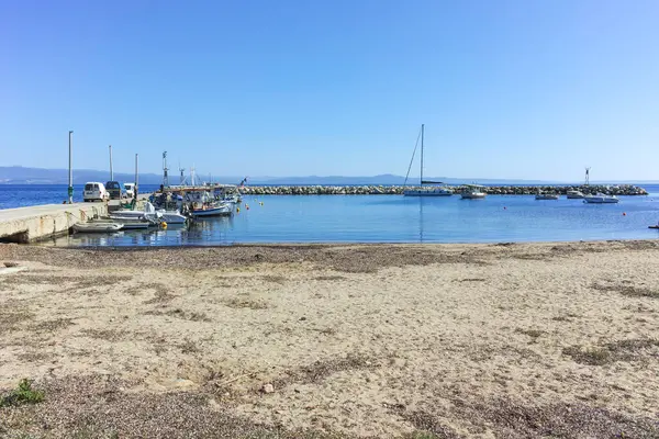Nea Fokea, Chalkidiki, Orta Makedonya ve Yunanistan yakınlarındaki Kassandra kıyı şeridinin inanılmaz manzarası