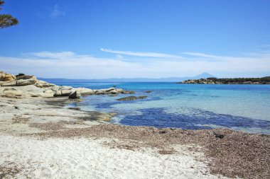 Karydi Sahili yakınlarındaki Sithonia kıyı şeridi, Chalkidiki, Orta Makedonya, Yunanistan