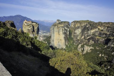 Meteora Manastırları, Teselya, Yunanistan 'ın Bahar Panoramik Manastırı