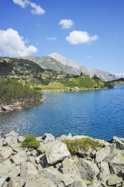 Bulgaristan 'ın Banderitsa Bölgesi yakınlarındaki Pirin Dağı' nın Şaşırtıcı Manzarası