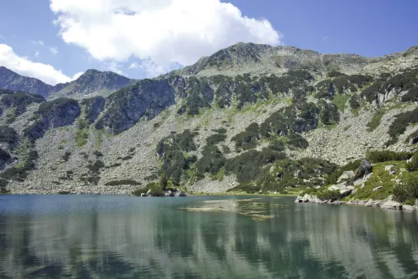 Bulgaristan 'ın Banderitsa Bölgesi yakınlarındaki Pirin Dağı' nın Şaşırtıcı Manzarası
