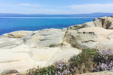 Karydi Sahili yakınlarındaki Sithonia kıyı şeridi, Chalkidiki, Orta Makedonya, Yunanistan