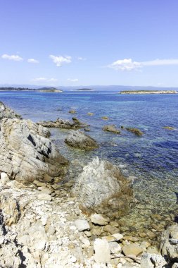 Karydi Sahili yakınlarındaki Sithonia kıyı şeridi, Chalkidiki, Orta Makedonya, Yunanistan