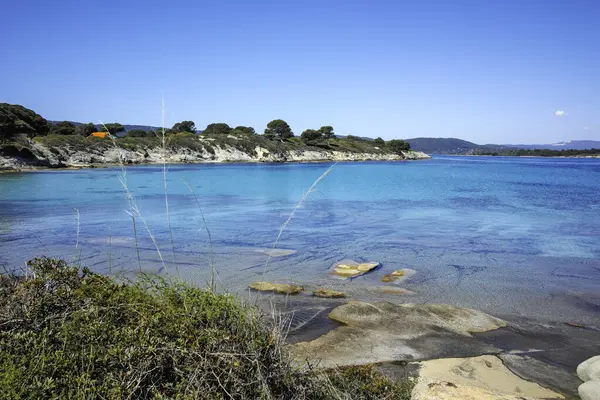 Karydi Sahili yakınlarındaki Sithonia kıyı şeridi, Chalkidiki, Orta Makedonya, Yunanistan