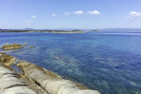 Karydi Sahili yakınlarındaki Sithonia kıyı şeridi, Chalkidiki, Orta Makedonya, Yunanistan