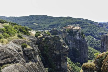 Meteora Manastırları, Teselya, Yunanistan 'ın Bahar Panoramik Manastırı