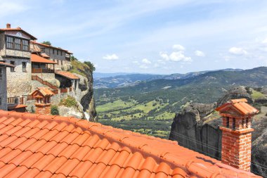 Meteora Manastırları, Teselya, Yunanistan 'ın Bahar Panoramik Manastırı