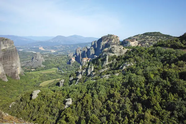 Meteora Manastırları, Teselya, Yunanistan 'ın Bahar Panoramik Manastırı