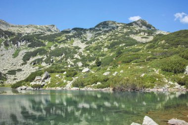 Bulgaristan 'ın Banderitsa Bölgesi yakınlarındaki Pirin Dağı' nın Şaşırtıcı Manzarası