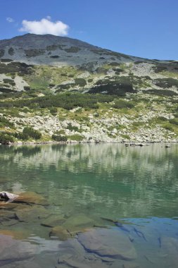 Bulgaristan 'ın Banderitsa Bölgesi yakınlarındaki Pirin Dağı' nın Şaşırtıcı Manzarası