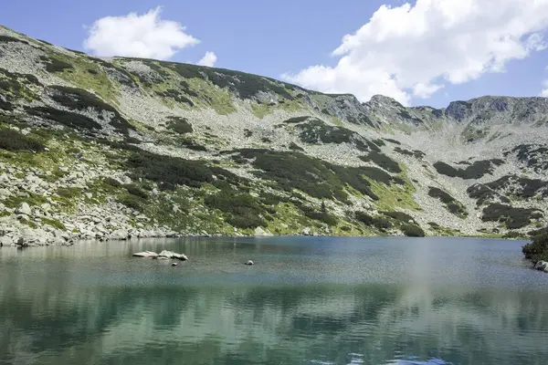 Bulgaristan 'ın Banderitsa Bölgesi yakınlarındaki Pirin Dağı' nın Şaşırtıcı Manzarası