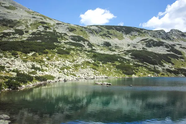 Bulgaristan 'ın Banderitsa Bölgesi yakınlarındaki Pirin Dağı' nın Şaşırtıcı Manzarası
