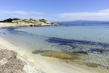 Karydi Sahili yakınlarındaki Sithonia kıyı şeridi, Chalkidiki, Orta Makedonya, Yunanistan
