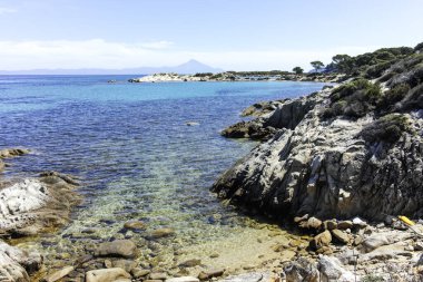 Karydi Sahili yakınlarındaki Sithonia kıyı şeridi, Chalkidiki, Orta Makedonya, Yunanistan