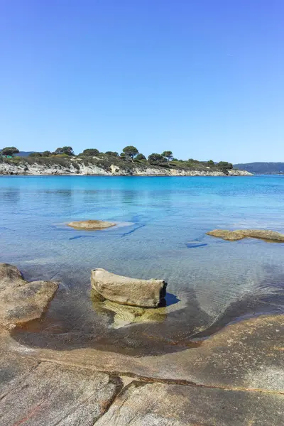Karydi Sahili yakınlarındaki Sithonia kıyı şeridi, Chalkidiki, Orta Makedonya, Yunanistan