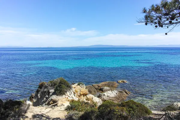 Karydi Sahili yakınlarındaki Sithonia kıyı şeridi, Chalkidiki, Orta Makedonya, Yunanistan